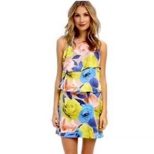 LAST CHANCE 🌼HOST PICK🌼 Jessica Simpson tiered dress🌼